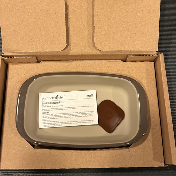 Pampered Chef rectangle Stoneware Baker 6x9 1421 - Picture 3 of 5